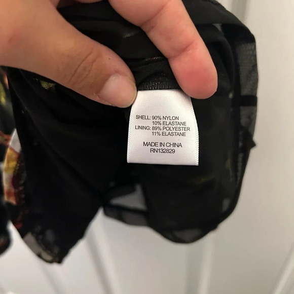 NBD Floral Print Plunging Neckline Mini Dress M - Picture 9 of 9